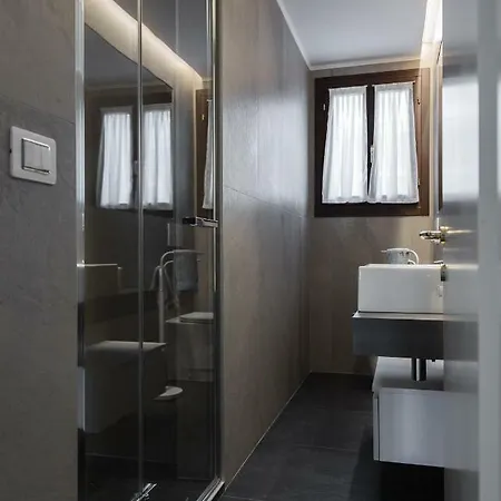 Ferienwohnung Residenza Pomponi Deluxe Venedig Exterior foto